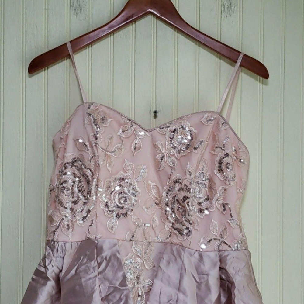 Jodi Kristopher Dress Juniors 13 Pink Floral Strappy Sweetheart Hi-Low Sequin